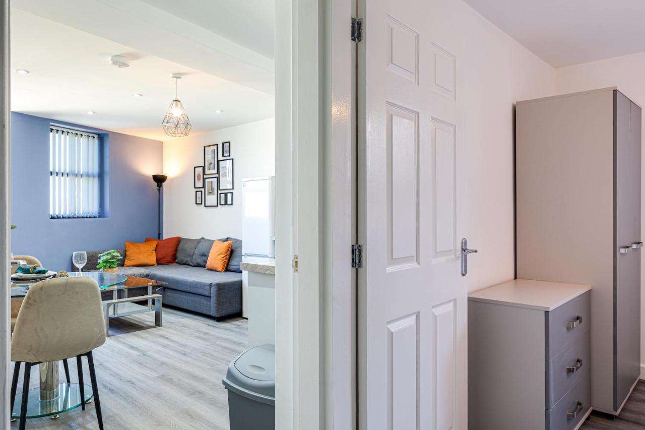 Stunning 1 Bed Apartment In The Heart Of Στόκπορτ Εξωτερικό φωτογραφία